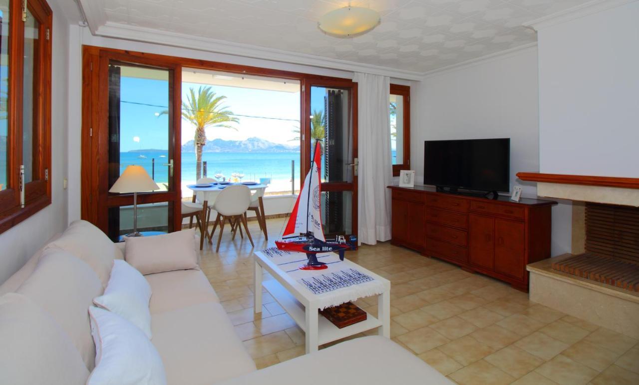 Family Seafront Apt Fantastic Seaview Pollenca Exterior photo